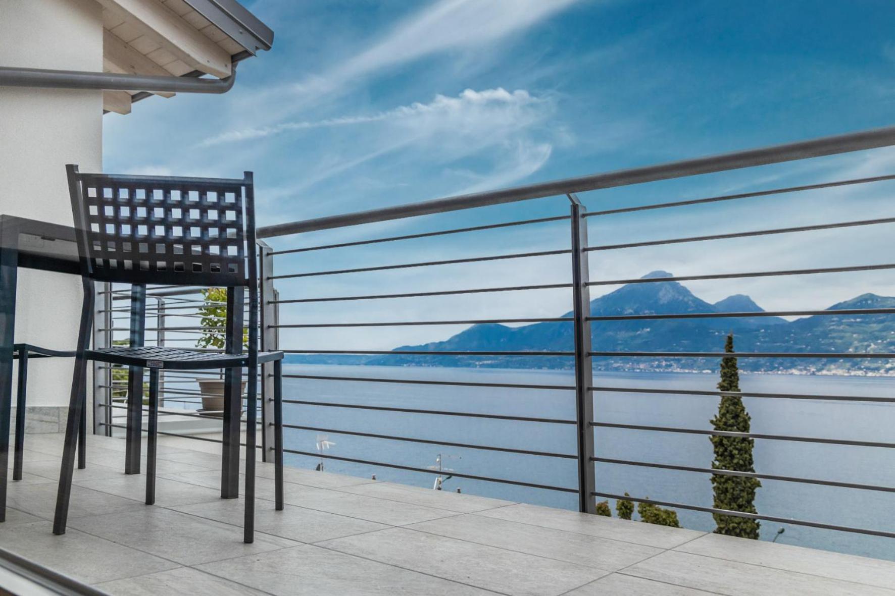 Residence Solei Classic & Plus Brenzone sul Garda Dış mekan fotoğraf