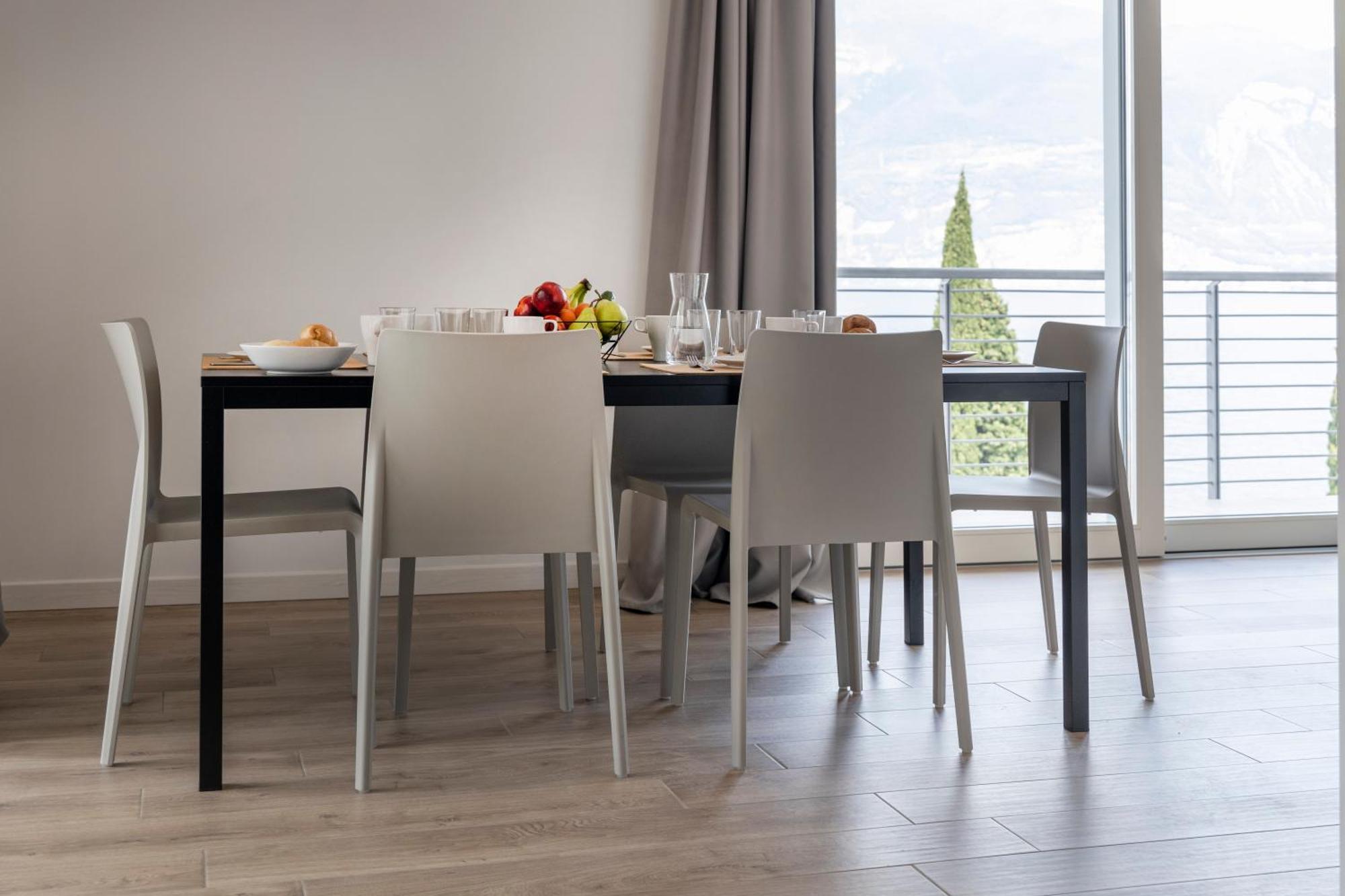 Residence Solei Classic & Plus Brenzone sul Garda Dış mekan fotoğraf